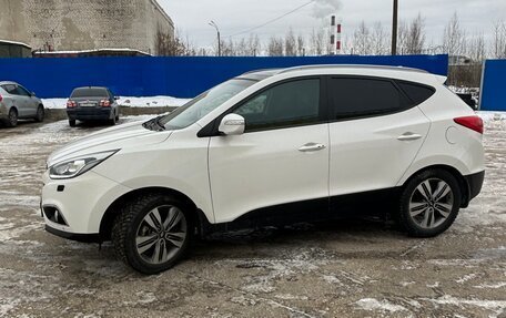 Hyundai ix35 I рестайлинг, 2013 год, 1 550 000 рублей, 2 фотография