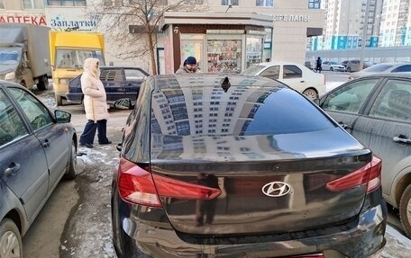 Hyundai Elantra VI рестайлинг, 2019 год, 1 600 000 рублей, 2 фотография