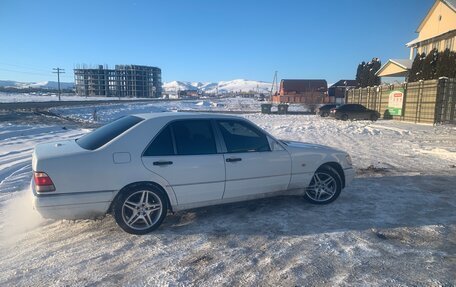 Mercedes-Benz S-Класс, 1997 год, 800 000 рублей, 2 фотография