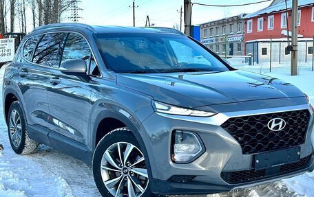Hyundai Santa Fe IV, 2018 год, 3 190 000 рублей, 2 фотография