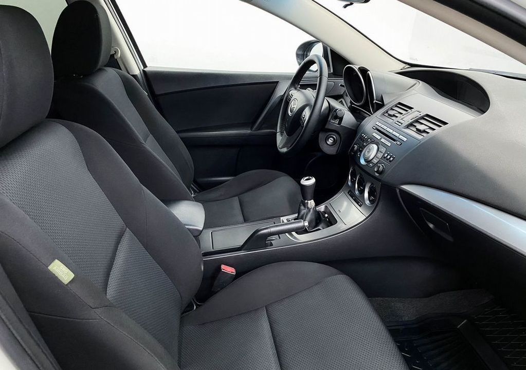 Mazda 3, 2011 год, 890 000 рублей, 14 фотография