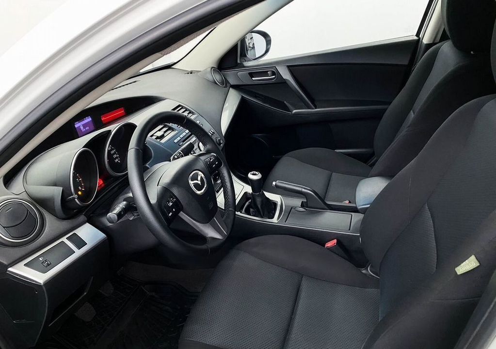 Mazda 3, 2011 год, 890 000 рублей, 11 фотография