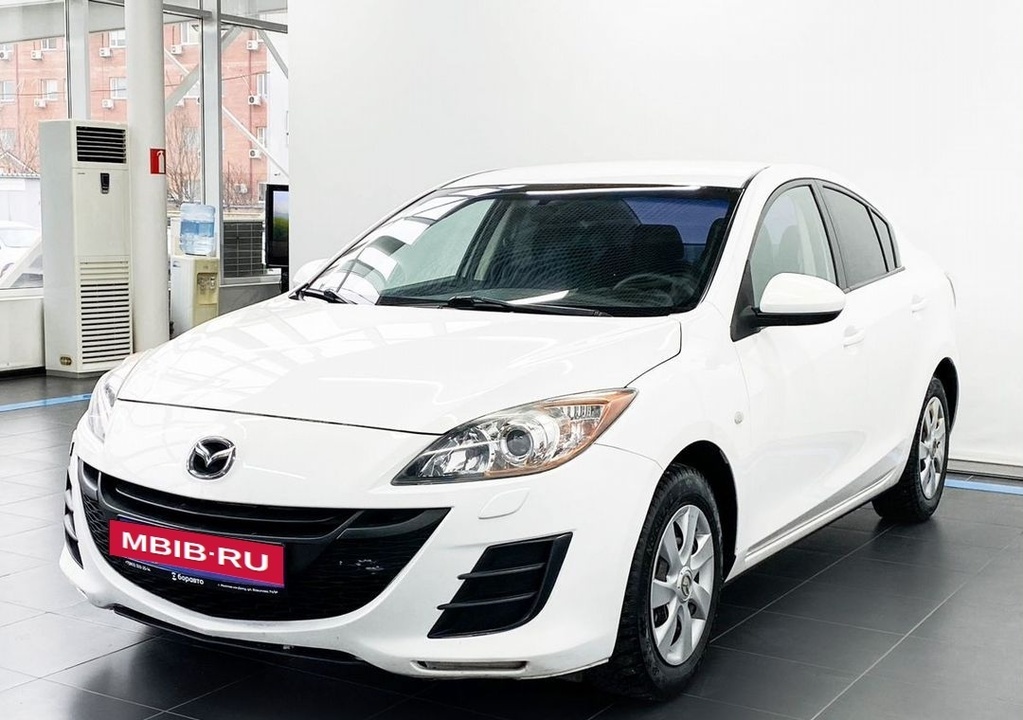 Mazda 3, 2011 год, 890 000 рублей, 2 фотография