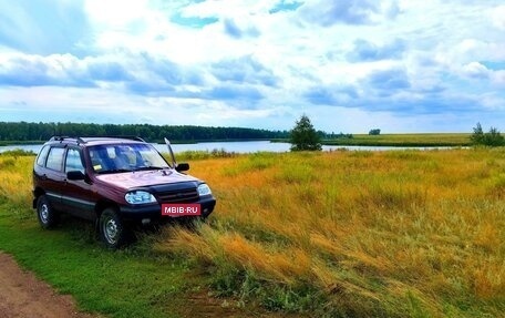 Chevrolet Niva I рестайлинг, 2004 год, 350 000 рублей, 4 фотография