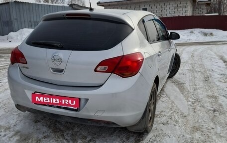 Opel Astra J, 2012 год, 730 000 рублей, 6 фотография