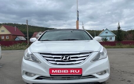 Hyundai Sonata VI, 2012 год, 1 310 000 рублей, 12 фотография