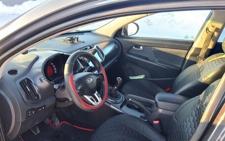 KIA Sportage III, 2010 год, 1 220 000 рублей, 10 фотография