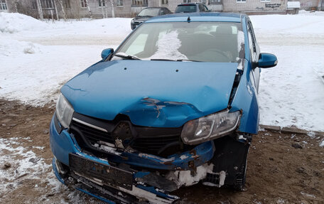 Renault Logan II, 2014 год, 450 000 рублей, 3 фотография