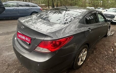 Hyundai Solaris II рестайлинг, 2012 год, 620 000 рублей, 13 фотография