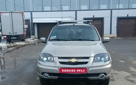 Chevrolet Niva I рестайлинг, 2017 год, 975 000 рублей, 1 фотография