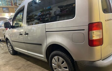 Volkswagen Caddy III рестайлинг, 2007 год, 650 000 рублей, 3 фотография