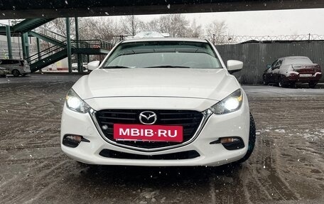 Mazda 3, 2016 год, 1 650 000 рублей, 2 фотография