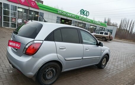 KIA Rio II, 2010 год, 700 000 рублей, 7 фотография