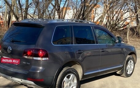 Volkswagen Touareg III, 2008 год, 1 383 000 рублей, 2 фотография