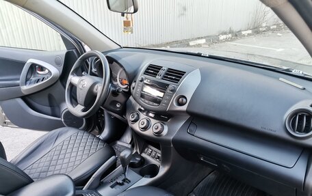 Toyota RAV4, 2012 год, 1 750 000 рублей, 6 фотография