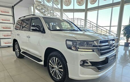 Toyota Land Cruiser 200, 2018 год, 7 899 000 рублей, 6 фотография