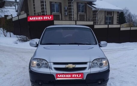 Chevrolet Niva I рестайлинг, 2010 год, 515 000 рублей, 8 фотография