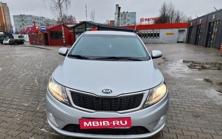 KIA Rio III рестайлинг, 2014 год, 860 000 рублей, 6 фотография