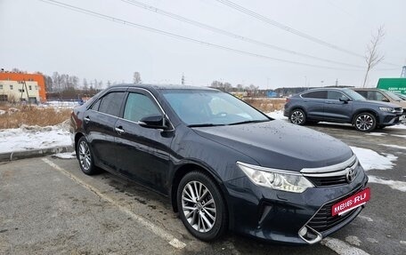 Toyota Camry, 2017 год, 2 470 000 рублей, 9 фотография