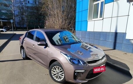 KIA Rio IV, 2019 год, 1 900 000 рублей, 2 фотография