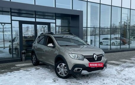 Renault Sandero II рестайлинг, 2020 год, 1 270 000 рублей, 2 фотография