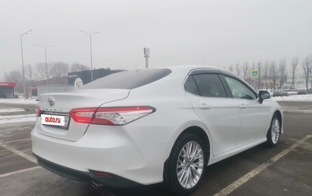 Toyota Camry, 2019 год, 2 700 000 рублей, 2 фотография