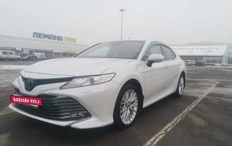 Toyota Camry, 2019 год, 2 700 000 рублей, 13 фотография