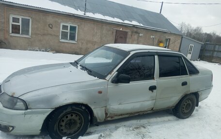 Daewoo Nexia I рестайлинг, 2010 год, 110 000 рублей, 3 фотография