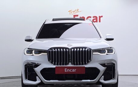BMW X7, 2022 год, 13 055 000 рублей, 2 фотография