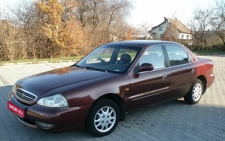 KIA Clarus II, 2000 год, 210 000 рублей, 1 фотография