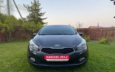 KIA cee'd III, 2012 год, 1 320 000 рублей, 2 фотография