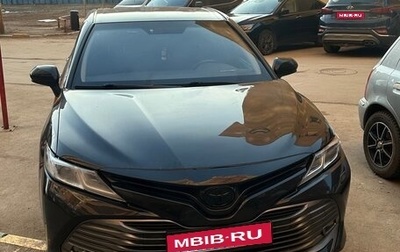 Toyota Camry, 2018 год, 2 450 000 рублей, 1 фотография