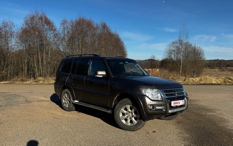 Mitsubishi Pajero IV, 2015 год, 2 900 000 рублей, 8 фотография