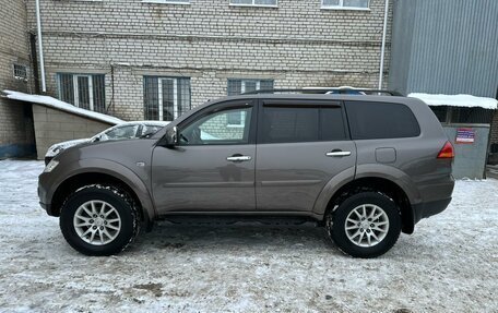 Mitsubishi Pajero Sport II рестайлинг, 2011 год, 1 650 000 рублей, 4 фотография