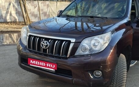 Toyota Land Cruiser Prado 150 рестайлинг 2, 2010 год, 2 569 000 рублей, 3 фотография