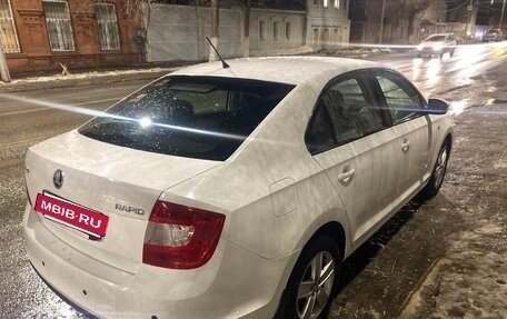 Skoda Rapid I, 2015 год, 850 000 рублей, 3 фотография