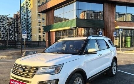 Ford Explorer VI, 2017 год, 3 500 000 рублей, 4 фотография