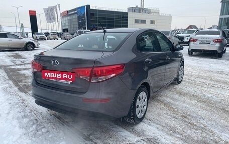 KIA Rio III рестайлинг, 2015 год, 1 400 000 рублей, 25 фотография