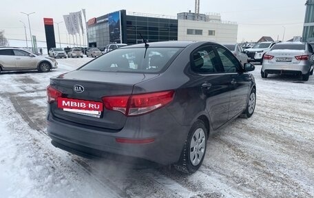 KIA Rio III рестайлинг, 2015 год, 1 400 000 рублей, 26 фотография