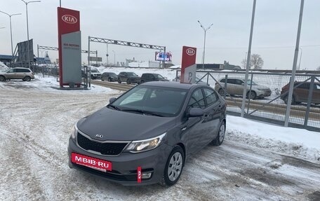 KIA Rio III рестайлинг, 2015 год, 1 400 000 рублей, 28 фотография