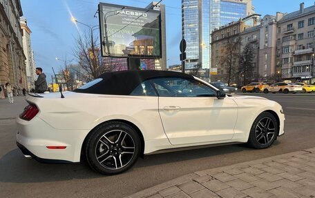 Ford Mustang VI рестайлинг, 2019 год, 3 400 000 рублей, 2 фотография