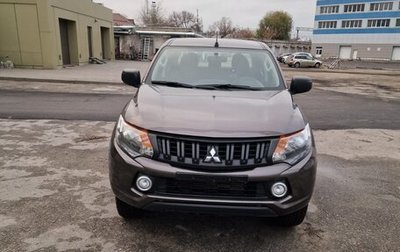 Mitsubishi L200 IV рестайлинг, 2017 год, 2 500 000 рублей, 1 фотография