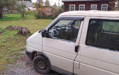 Volkswagen Transporter T4, 1994 год, 300 000 рублей, 1 фотография