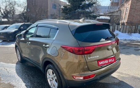 KIA Sportage IV рестайлинг, 2016 год, 1 800 000 рублей, 3 фотография