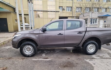 Mitsubishi L200 IV рестайлинг, 2017 год, 2 500 000 рублей, 3 фотография