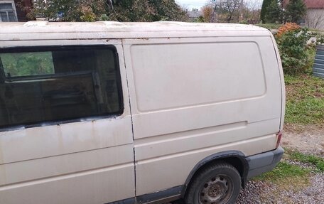 Volkswagen Transporter T4, 1994 год, 300 000 рублей, 2 фотография