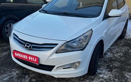 Hyundai Solaris II рестайлинг, 2014 год, 920 000 рублей, 1 фотография