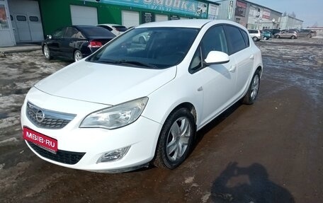 Opel Astra J, 2012 год, 525 000 рублей, 1 фотография