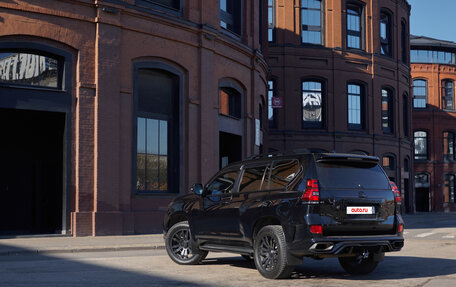 Toyota Land Cruiser Prado 150 рестайлинг 2, 2019 год, 9 500 000 рублей, 7 фотография