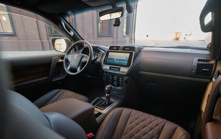 Toyota Land Cruiser Prado 150 рестайлинг 2, 2019 год, 9 500 000 рублей, 25 фотография